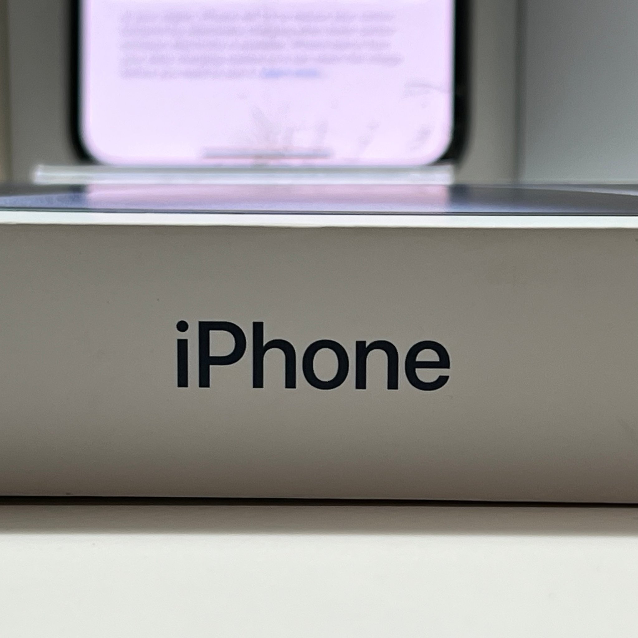 Mus Sh Facebook ad: We BUY iPhones (12-15 Priority), You Sell, We Buy - Local