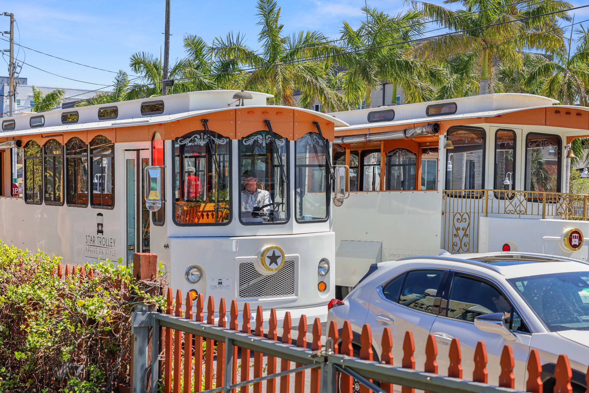 Star Trolley - Arrive In Style Facebook ad