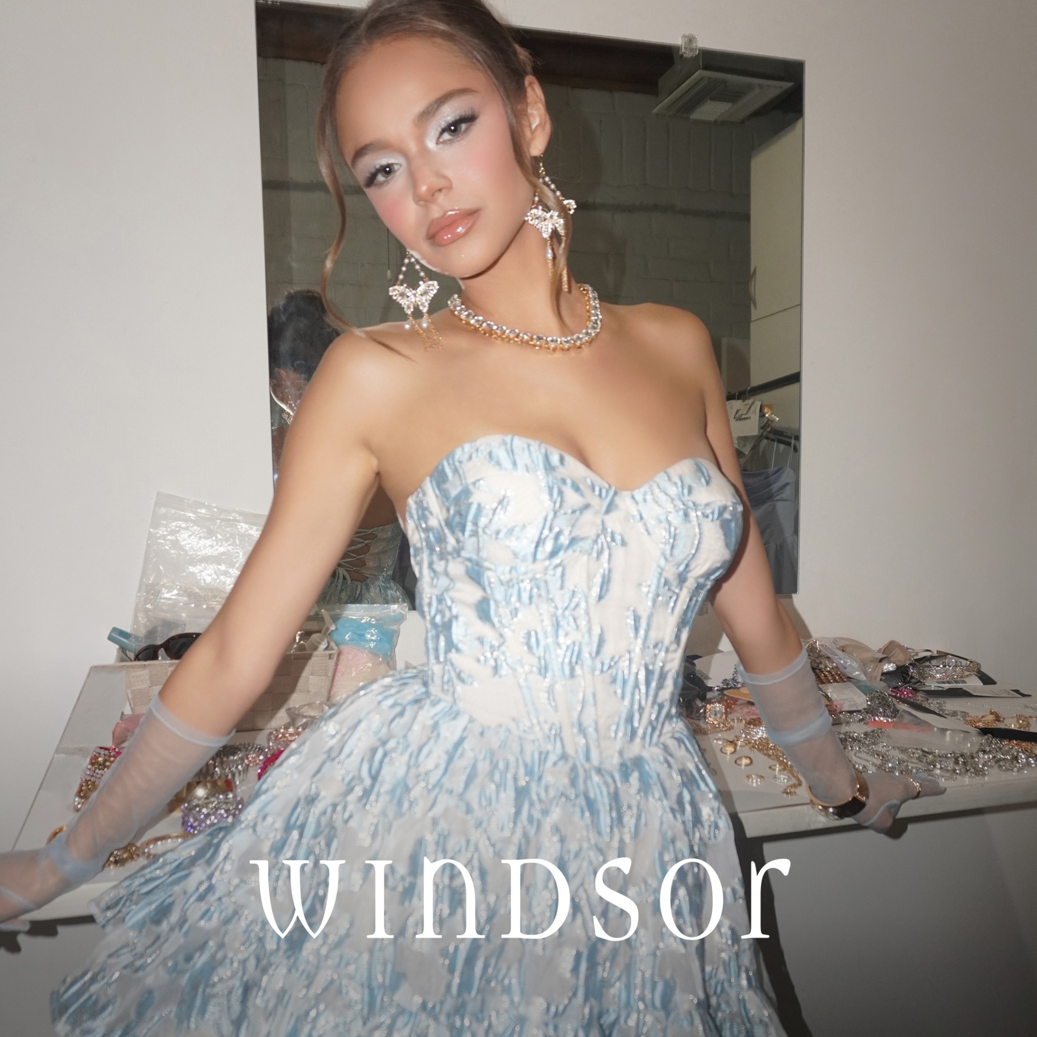 Windsor Fashions Facebook ad: Obsessed with the pastels.