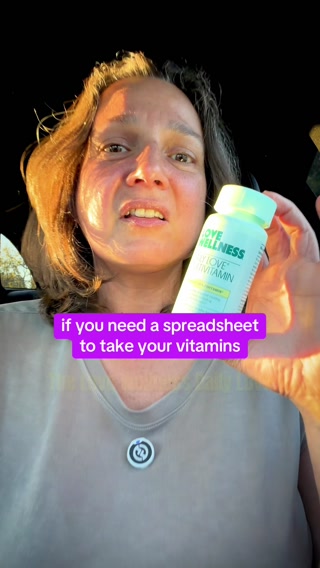 Love Wellness Facebook ad: Women's Multivitamin With 25+ Nutrients & Vitamins