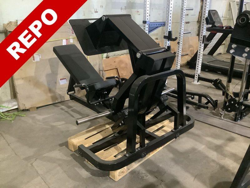 Regal Auctions Facebook ad: BUILD YOUR DREAM GYM FOR LESS!