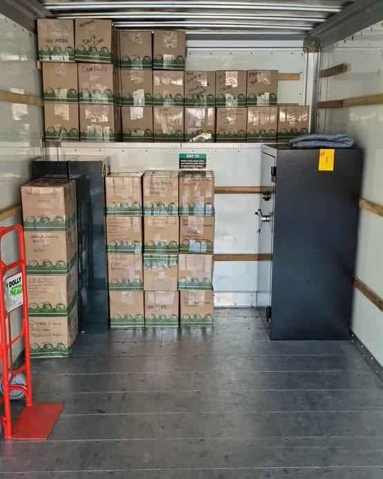 Javier Movers Facebook ad: Moving service 24/7
