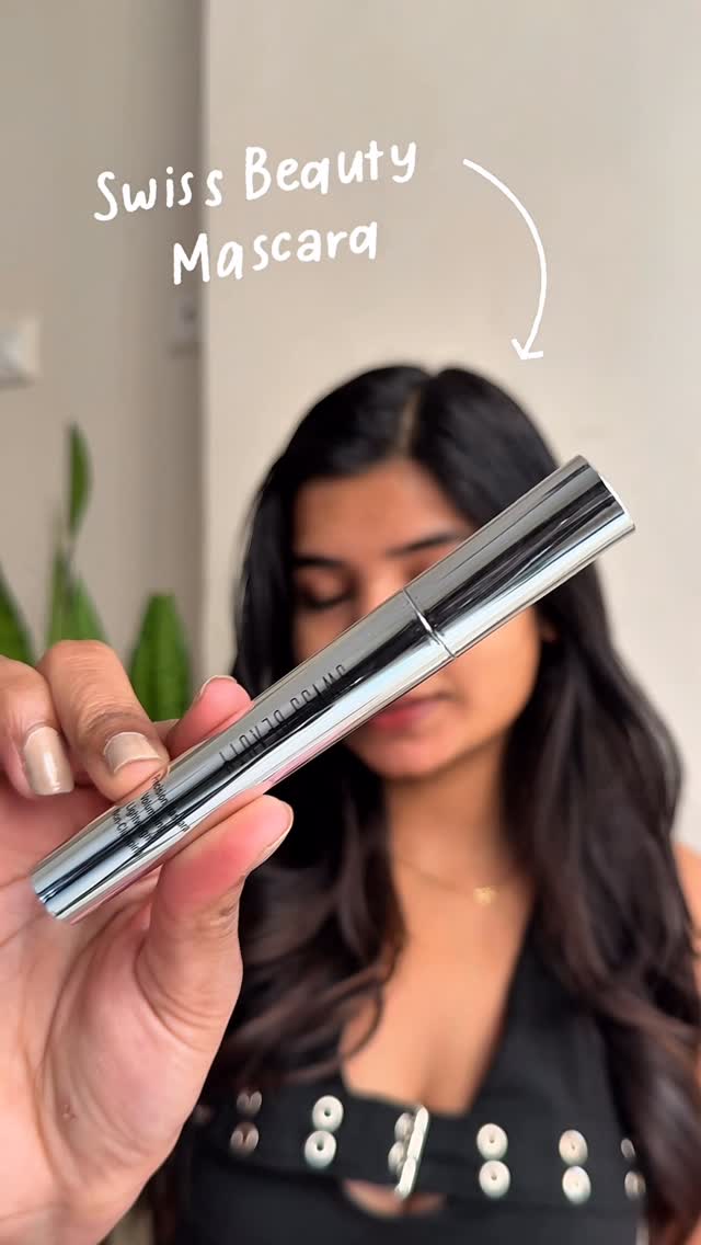 Flipkart Facebook ad: Comment for links