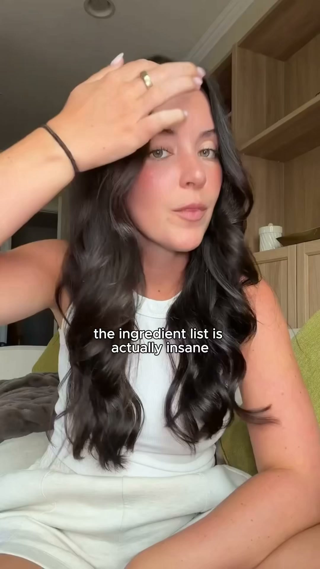 Amanda Facebook ad: My hair has never looked like this