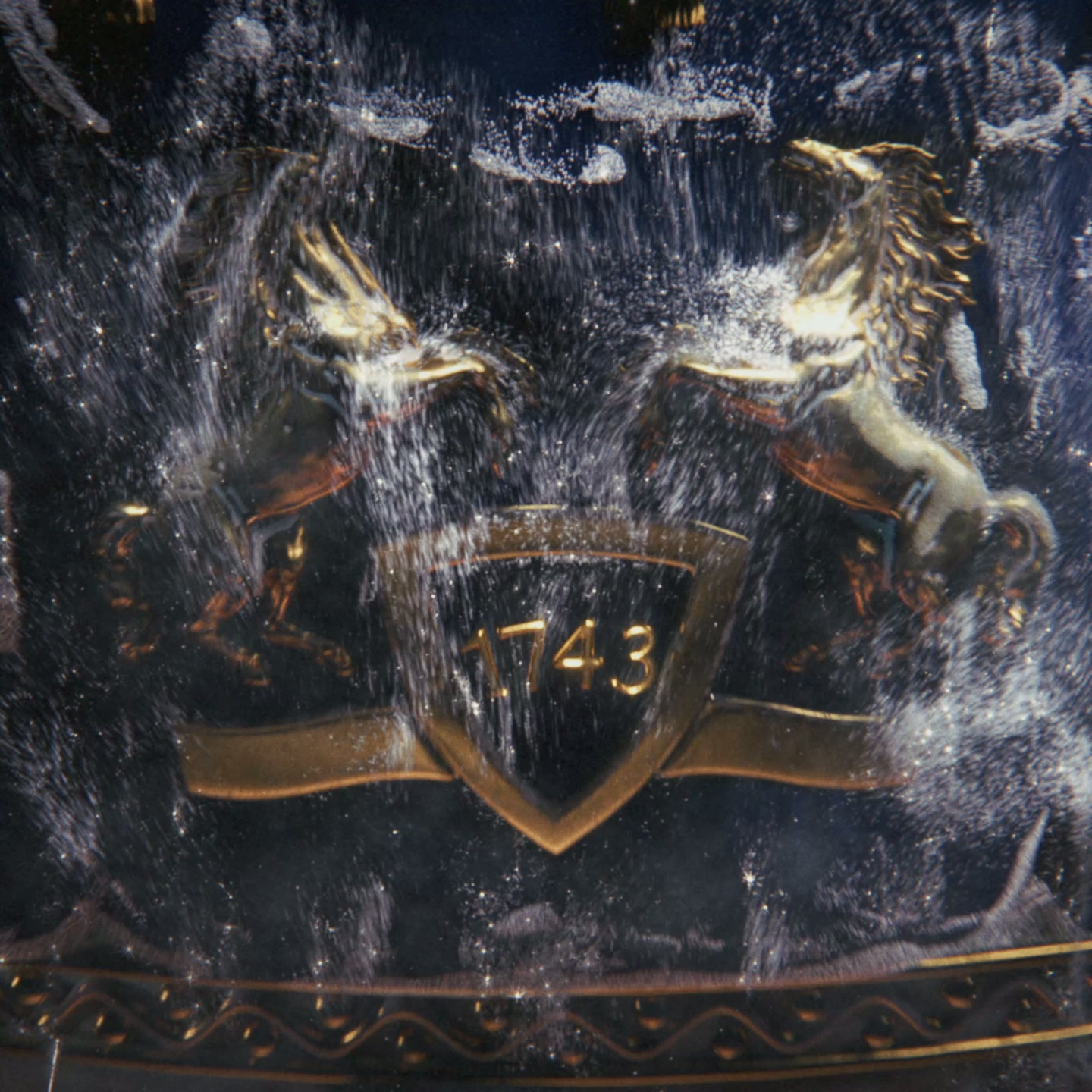 Parfums de Marly Facebook ad: Step Into the Holiday Season