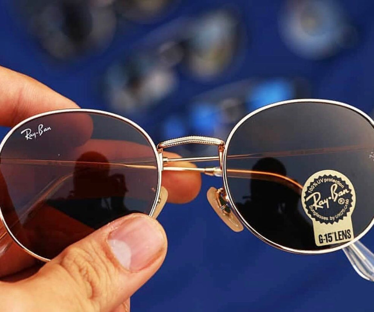 Fashion Sunglass Facebook ad: Flat 70% OFF