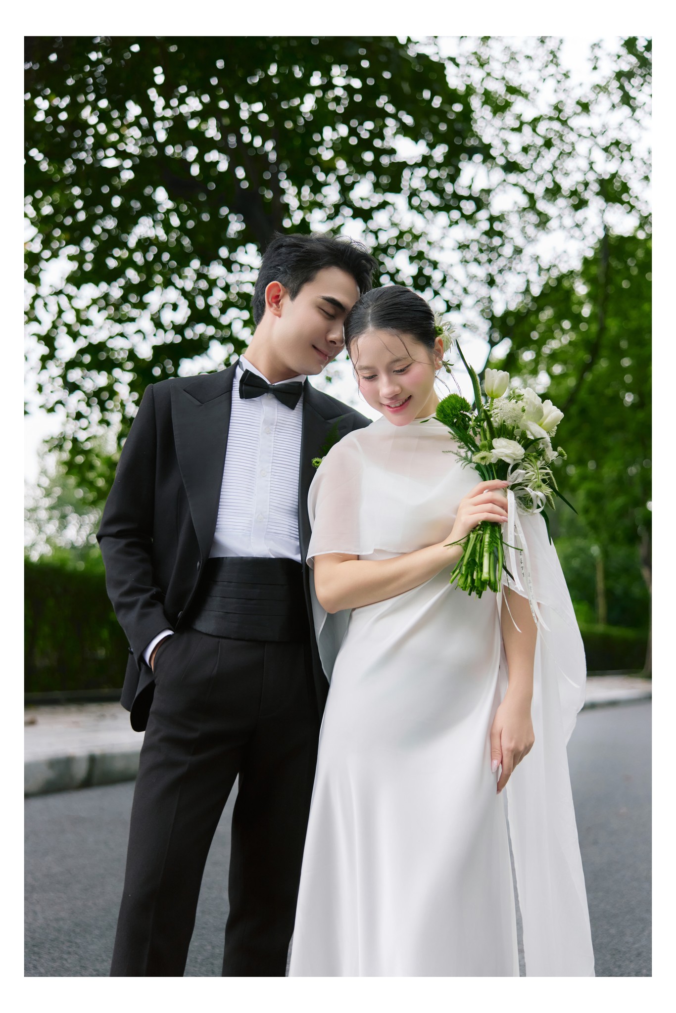 Tammai Wedding Studio Facebook ad: TỰ NHIÊN, TINH KHÔI, THANH LỊCH
