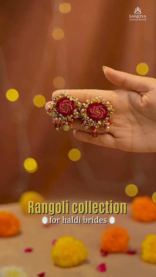 Sanjoya Facebook ad: When the glow is natural and the jewellery…