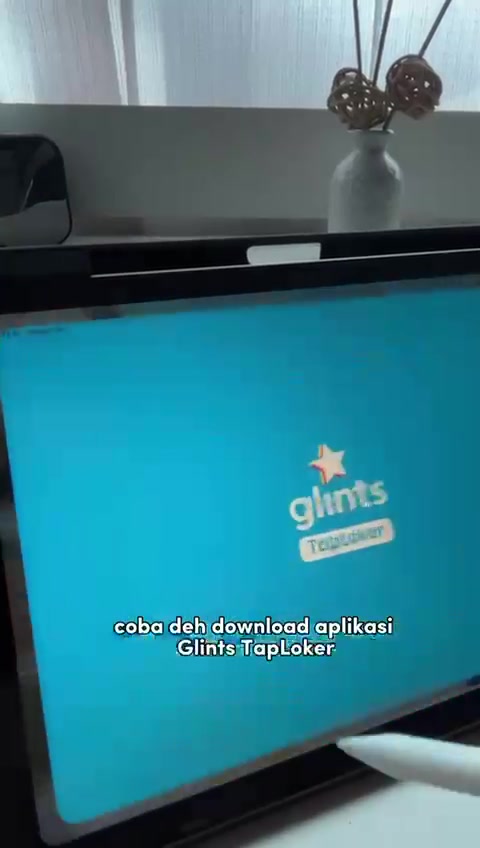 Glints Indonesia Facebook ad: Lagi scroll sambil galauin masa depan?