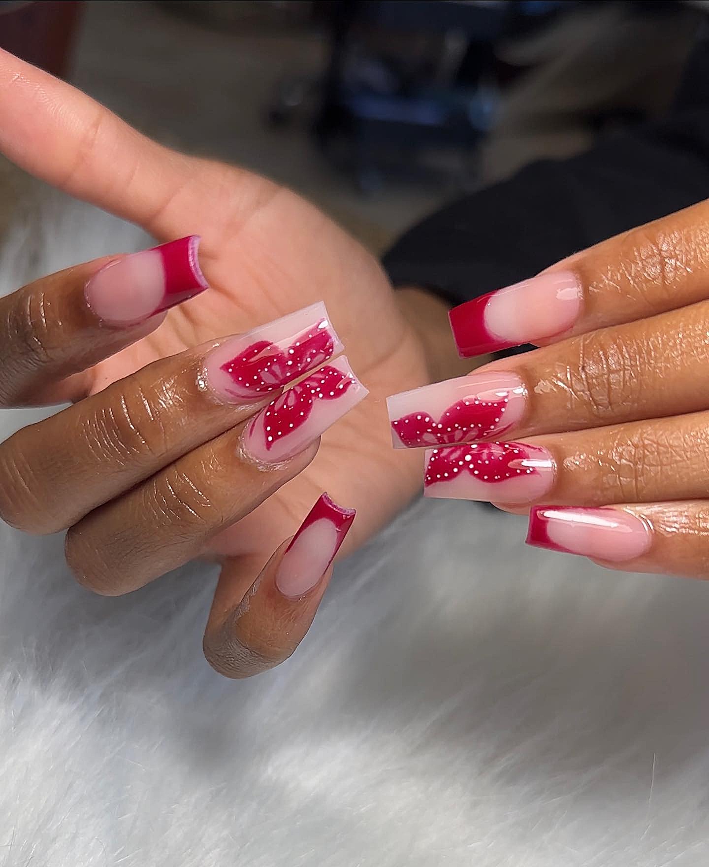 Pro Nails Lounge and Spa Facebook ad