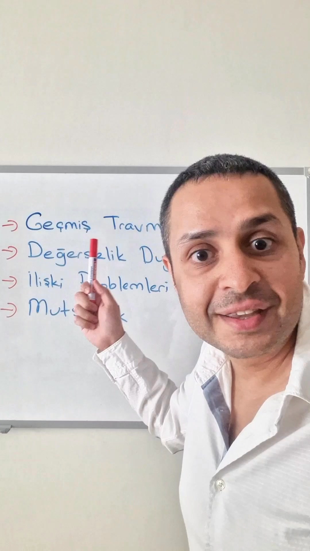 Türker Manavoğlu Facebook ad from Sep 18, 2025