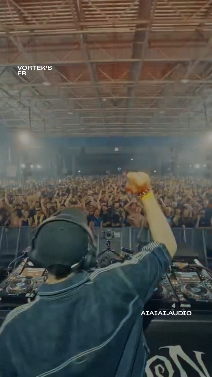 AIAIAI audio Facebook ad: Explore TMA-2 DJ Wireless