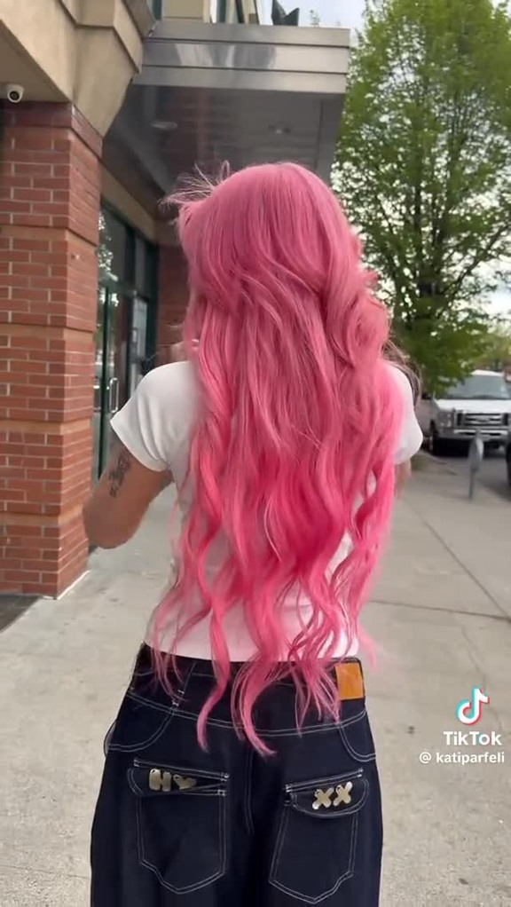 hairextensionsyumi Facebook ad: Hair Extensions by Yumi made the transformation…