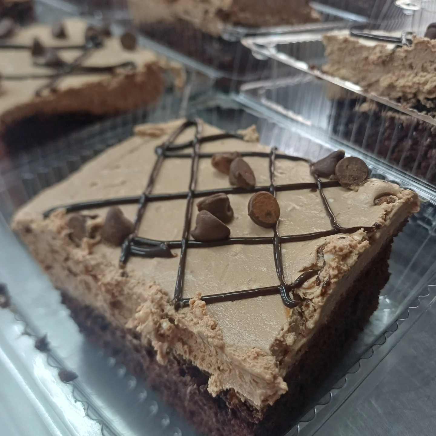 SugarFix Bakery Facebook ad: And yes those chewy chocolatey
