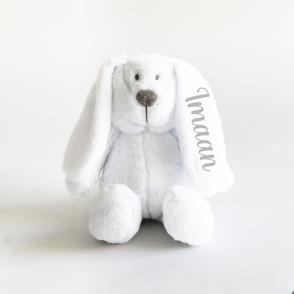 The Tiny Trove Facebook ad: Let your baby discover their first best friend