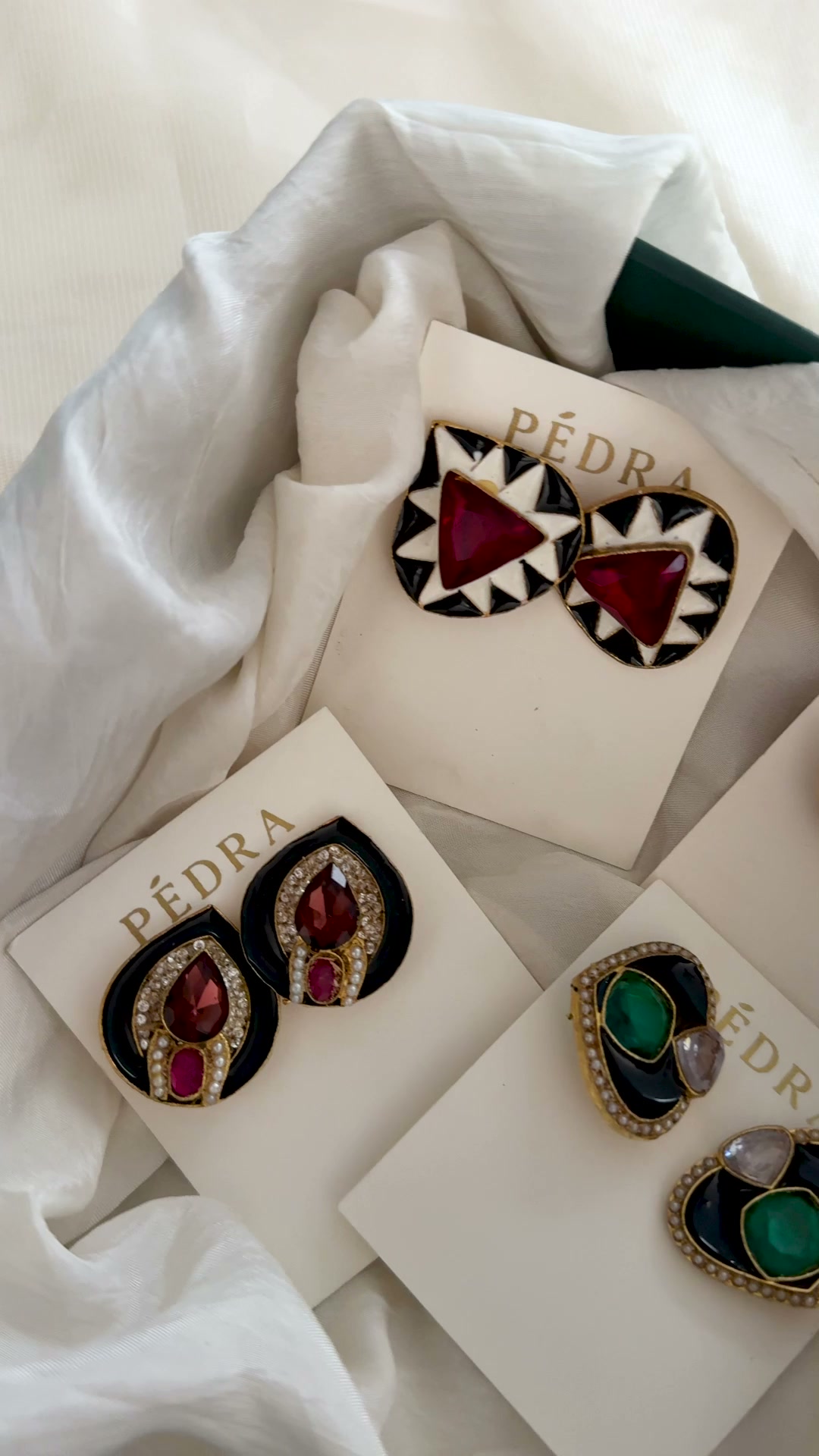 PÉDRA Facebook ad: Jewelery You'll Love