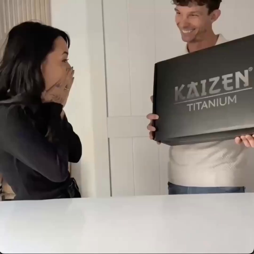 Kaizen Cookware Facebook ad: The Gift They'll Still Be Using In 20 Years