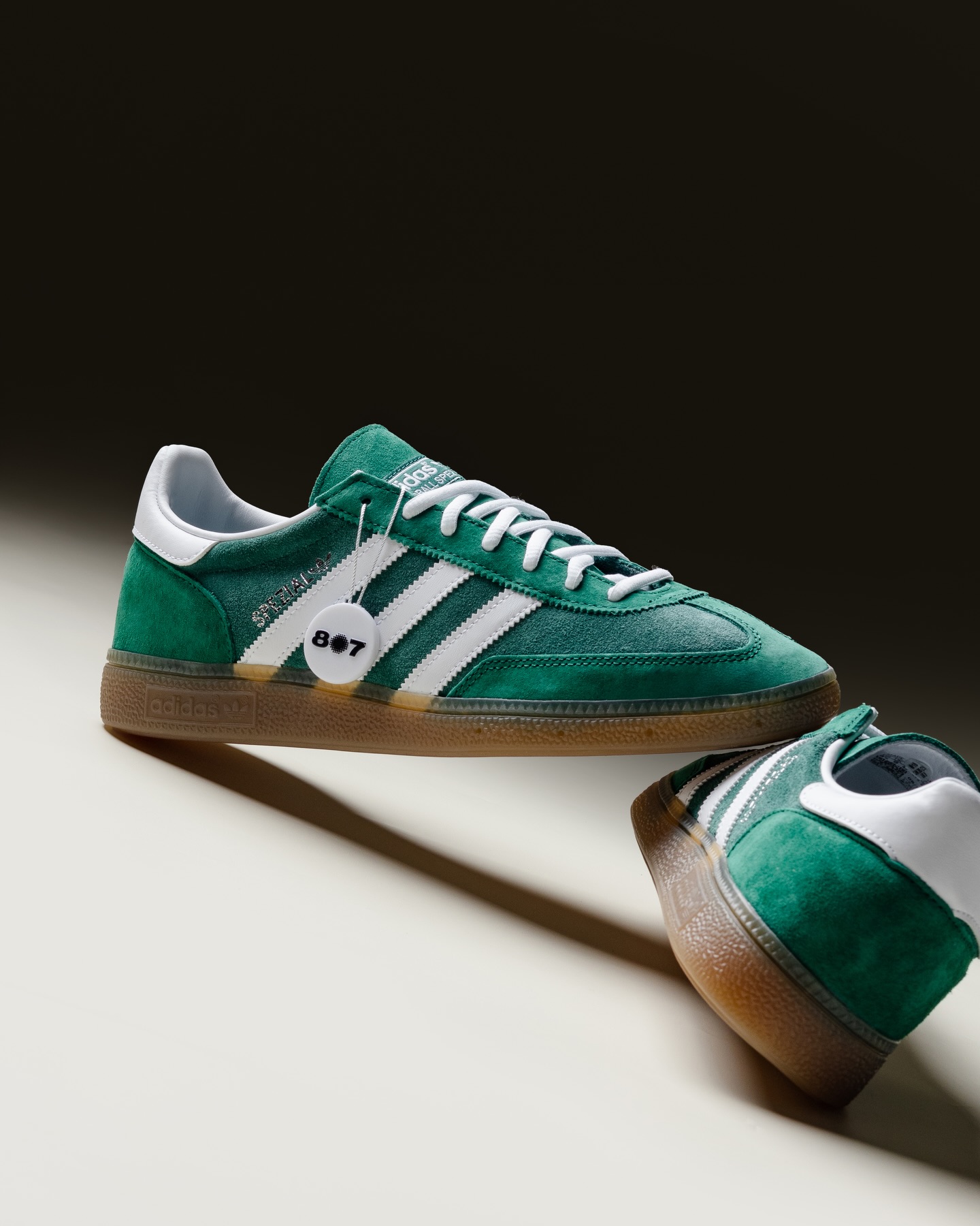 807garage.id Authentic Sneaker Facebook ad
