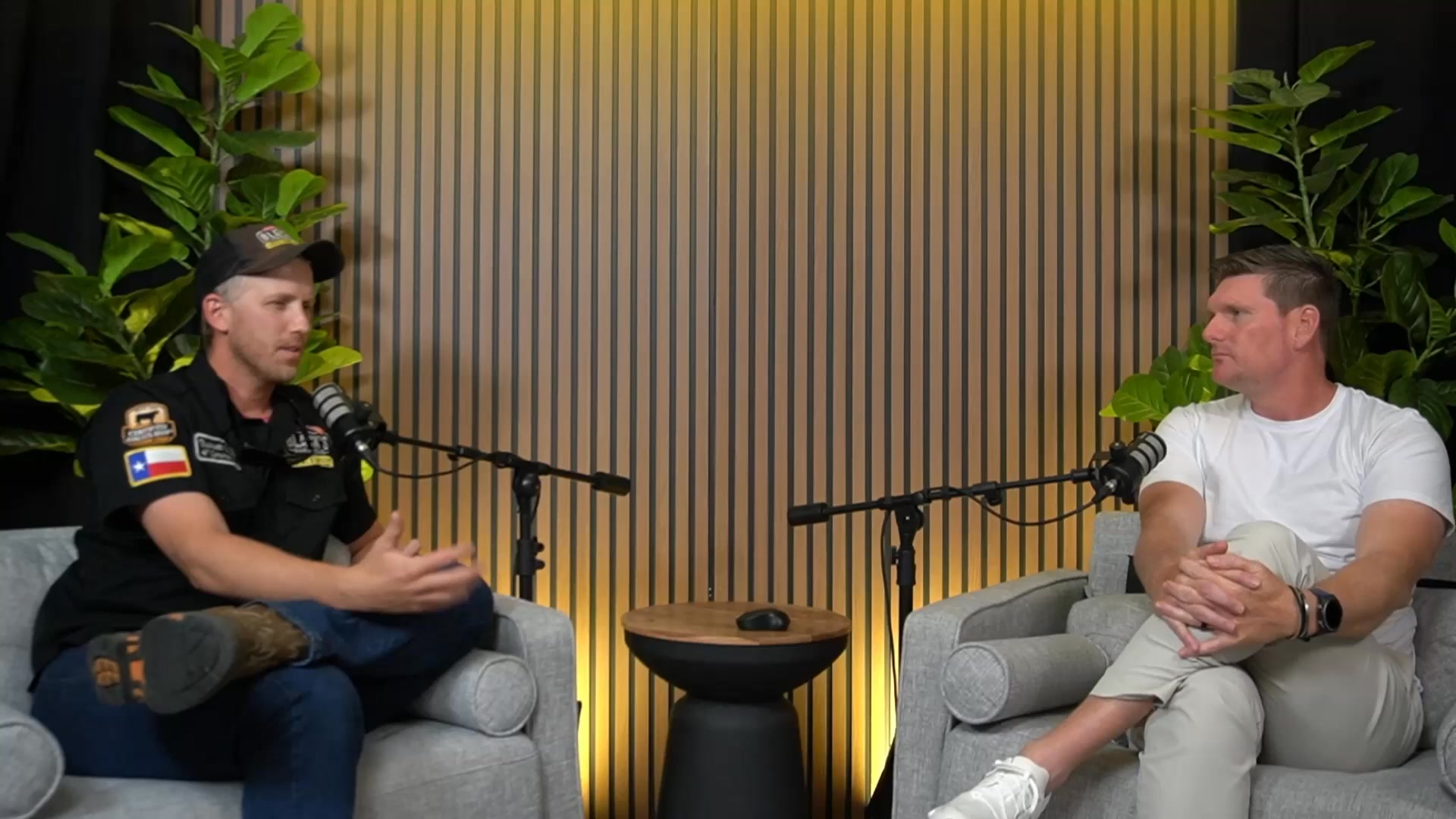 Foodie Coaches Facebook ad: Full podcast for restaurant owners.