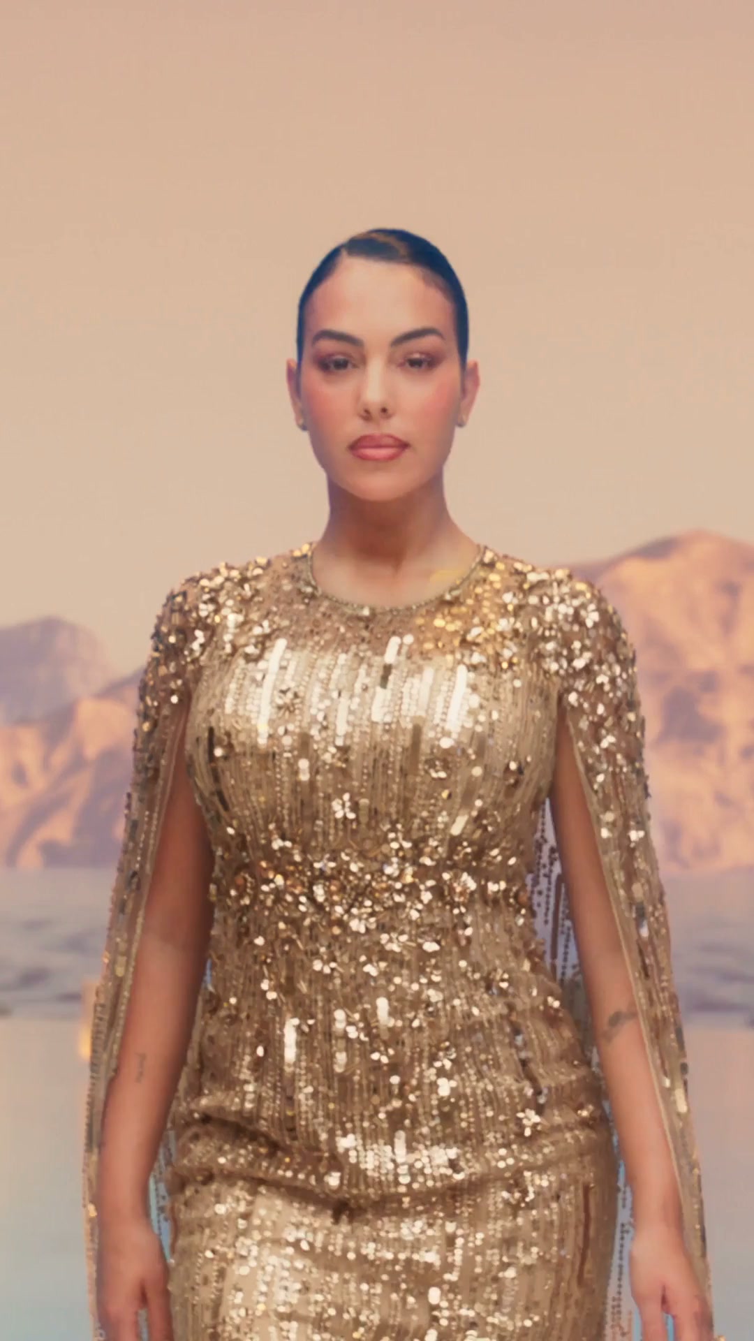 Gisada Switzerland Facebook ad: Ambassadora Gold, Schweizer Luxus