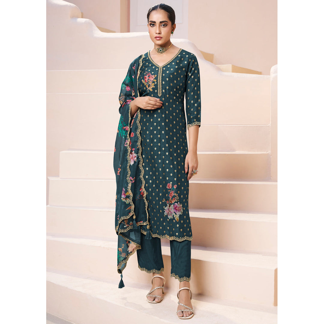 SarvatiOfficial Facebook ad