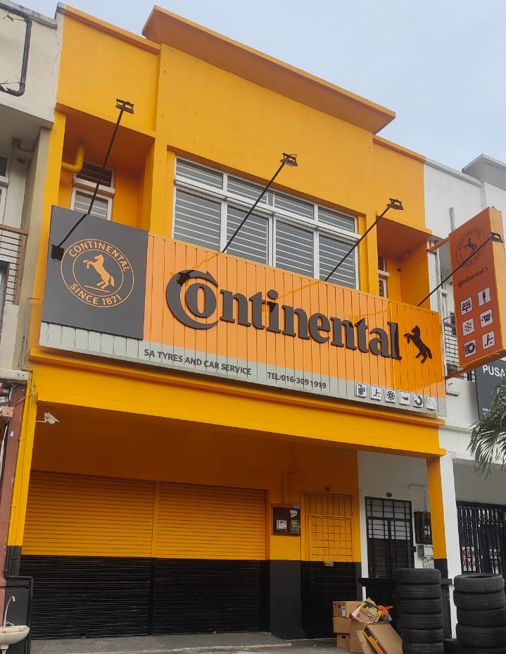 SA Tyres & Car Service Facebook ad: PUCHONG CONTINENTAL TYRES SHOP PROMOTION