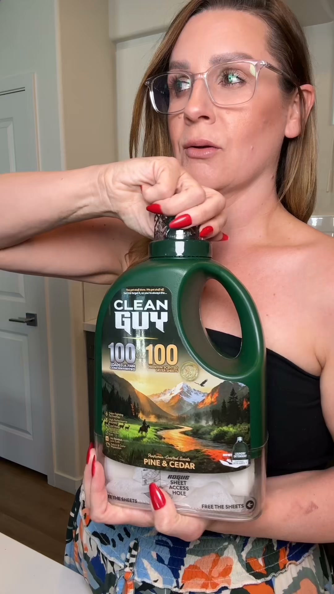 Clean Guy Facebook ad: Best Smelling Mens Laundry Detergent + Built-In Dryer Sheets