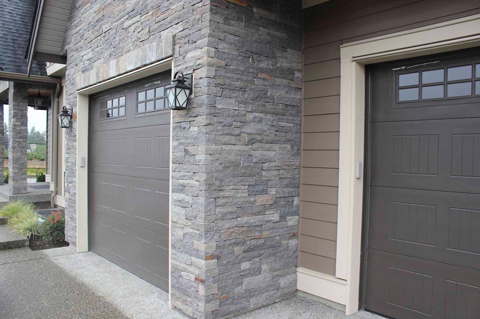 Universal Stone Imports, Inc. Facebook ad: These installs came from our dealer and contractor…