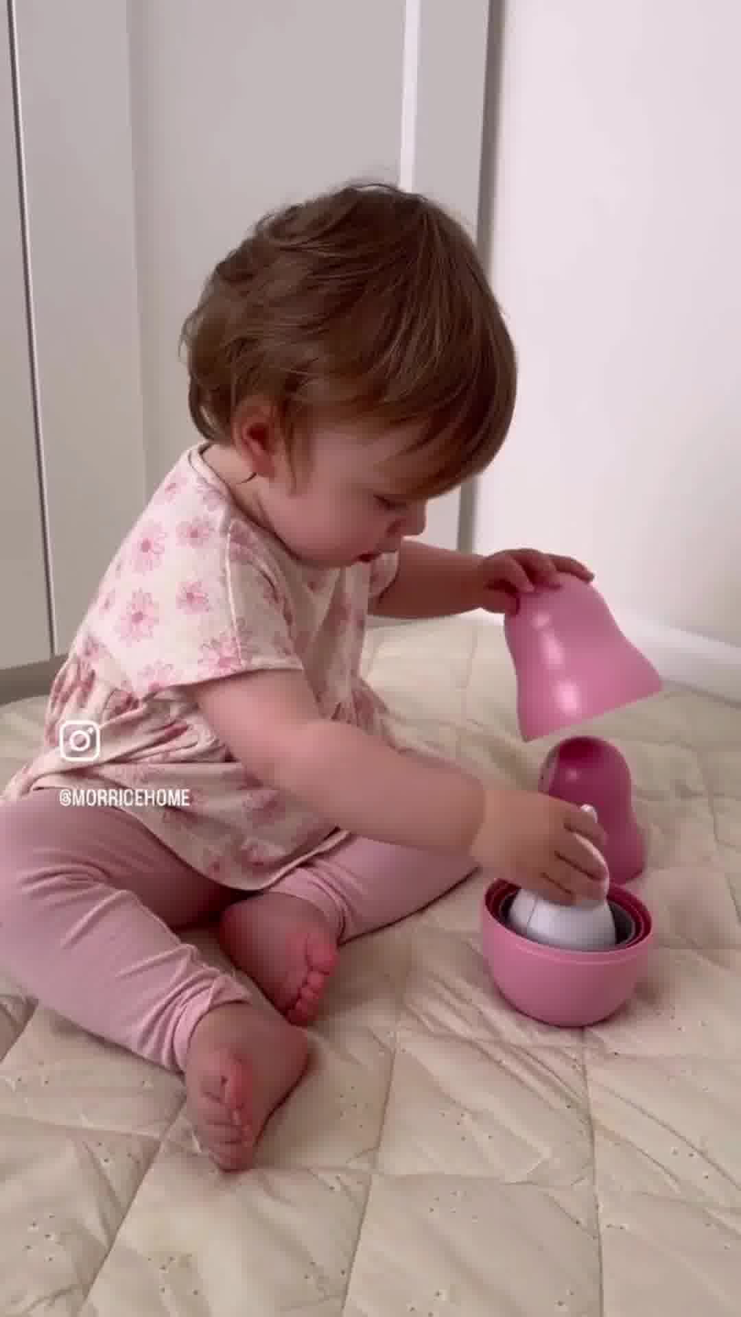 Rosa & Bo Facebook ad: Playtime - Perfectly Gifted