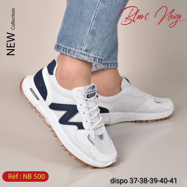 Blanc Neige Facebook ad: Baskets tendance, Confort & Style
