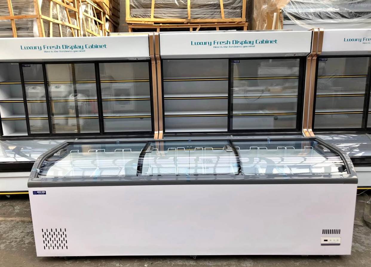 Mujtaba Malekyar Facebook ad: Commercial Chest Freezer 900L | Glass Top Display Freezer…