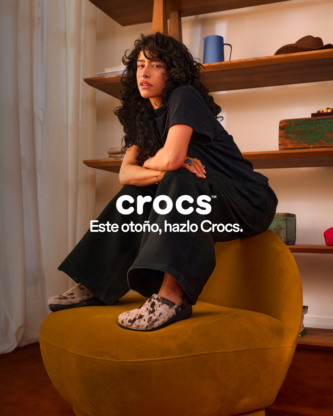 Crocs Facebook ad: Nueva temporada, nuevo mood