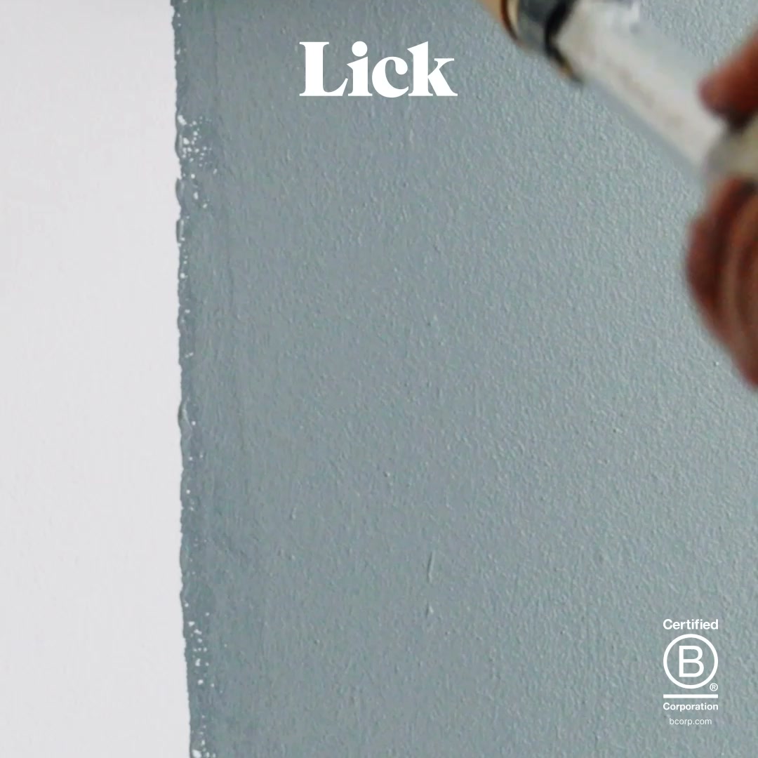 Lick Facebook ad: High-quality paint
