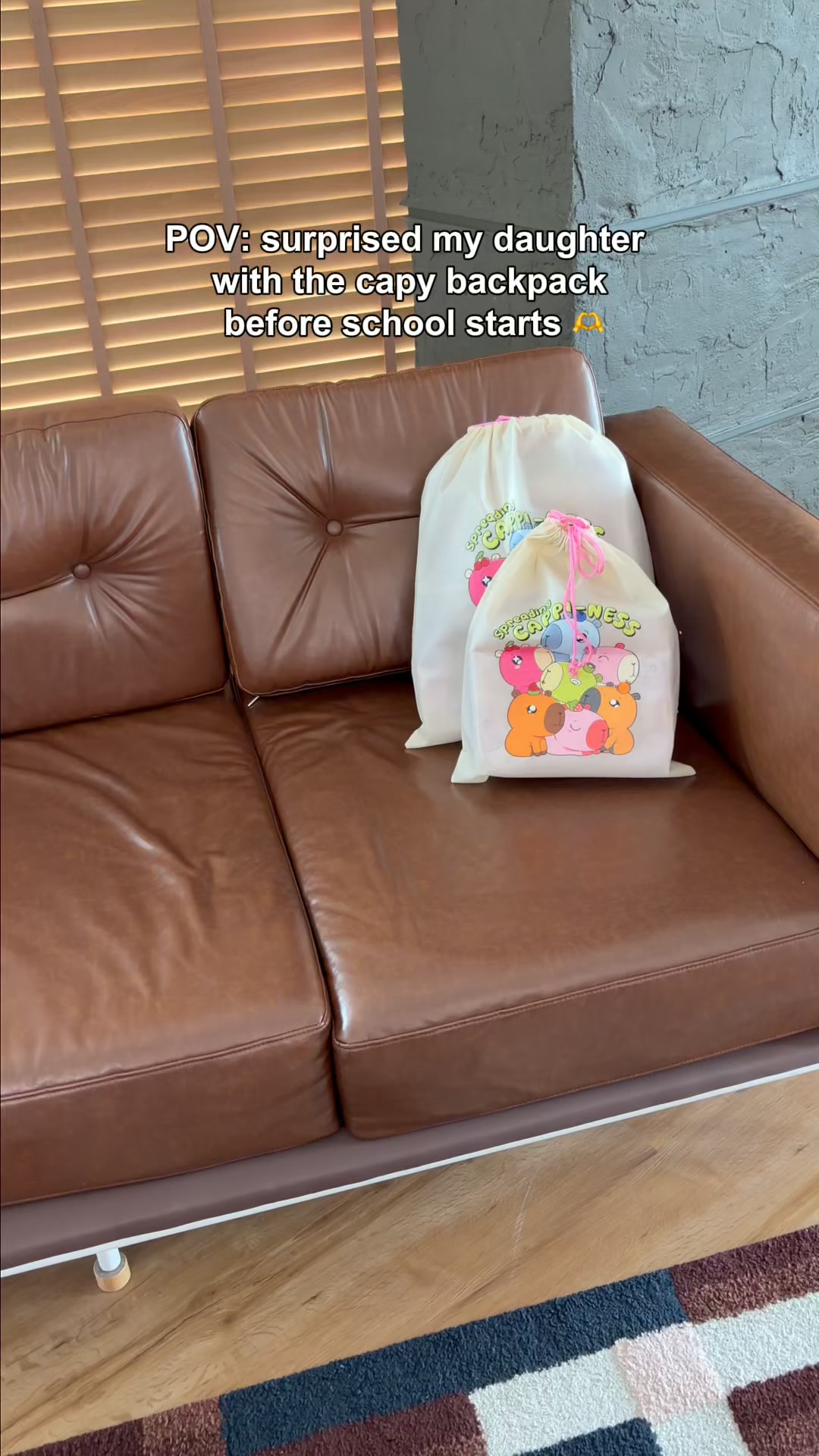 CAPY ERA Facebook ad: FREE Bag Charm