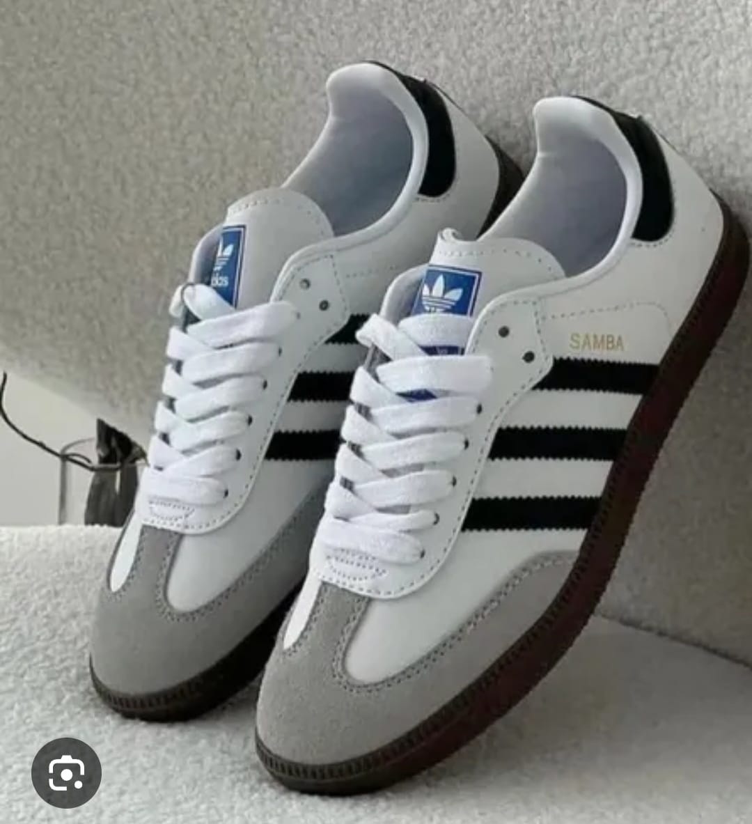 Shoes Mary Facebook ad