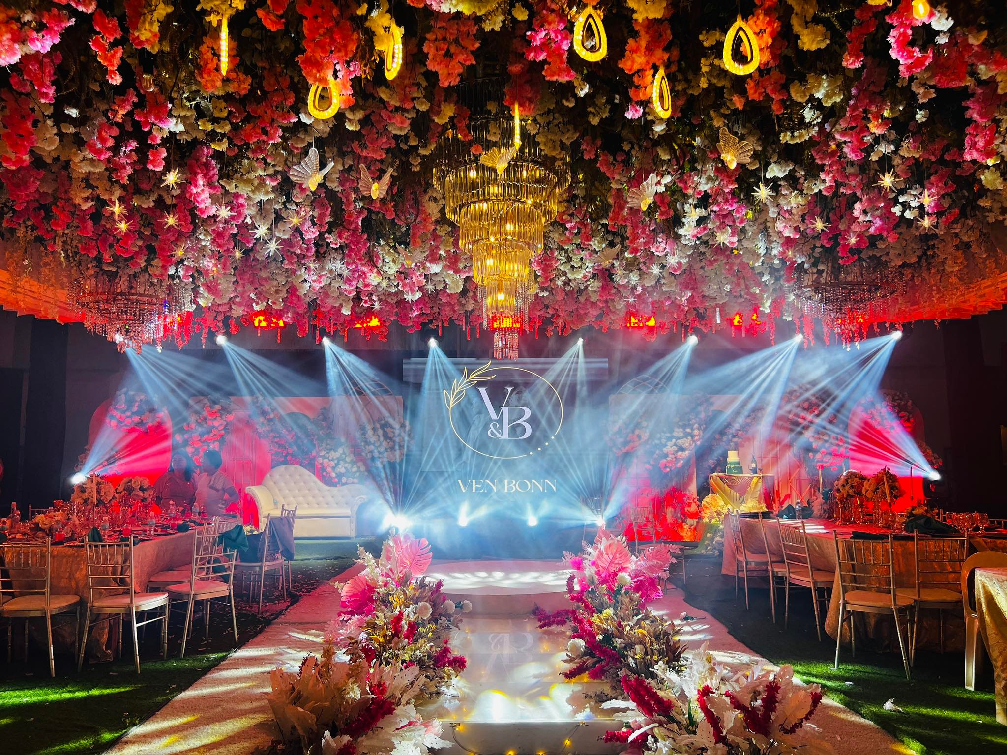 RDM Events Management Service Facebook ad: Wedding Decorations