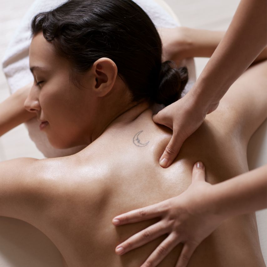 Dusit Thani Pattaya Facebook ad: Your Blissful Hour