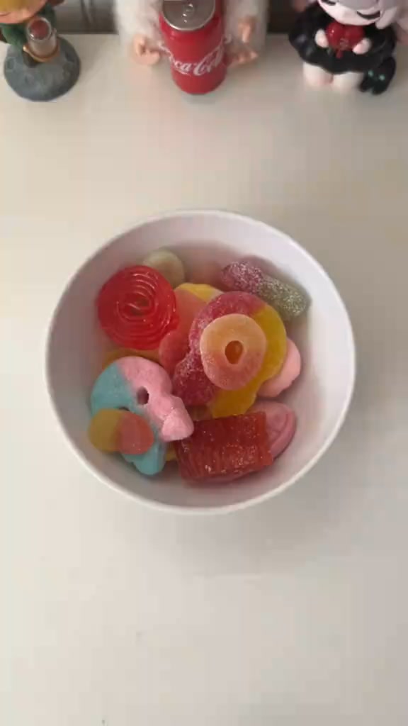 ScandyCandy Facebook ad: Once You Try, There's No Going Back