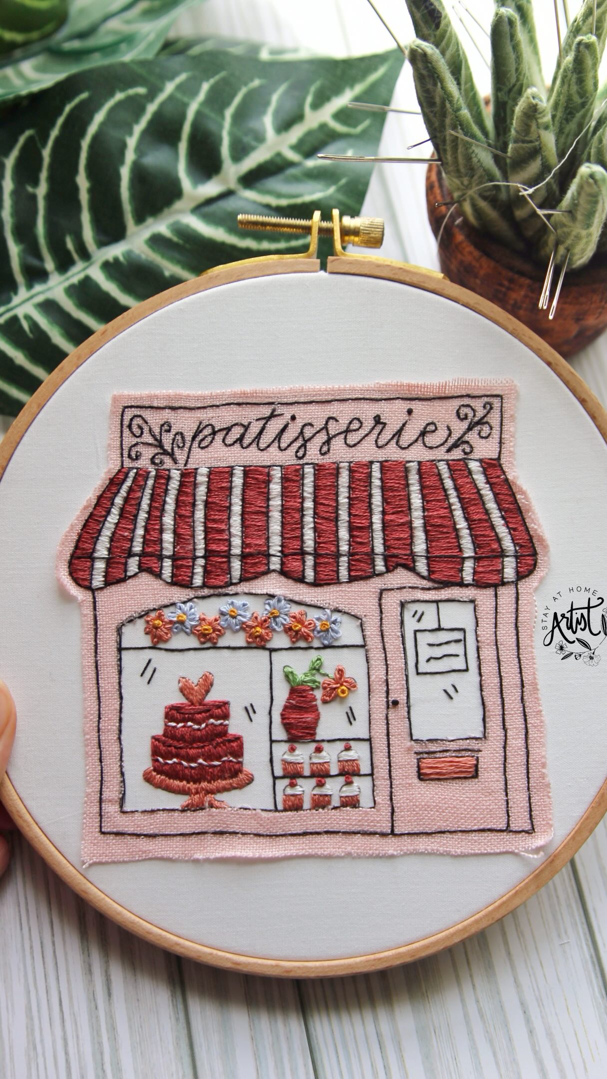 Stay At Home Artist Facebook ad: Have you tried the lazy daisy stitch yet?!