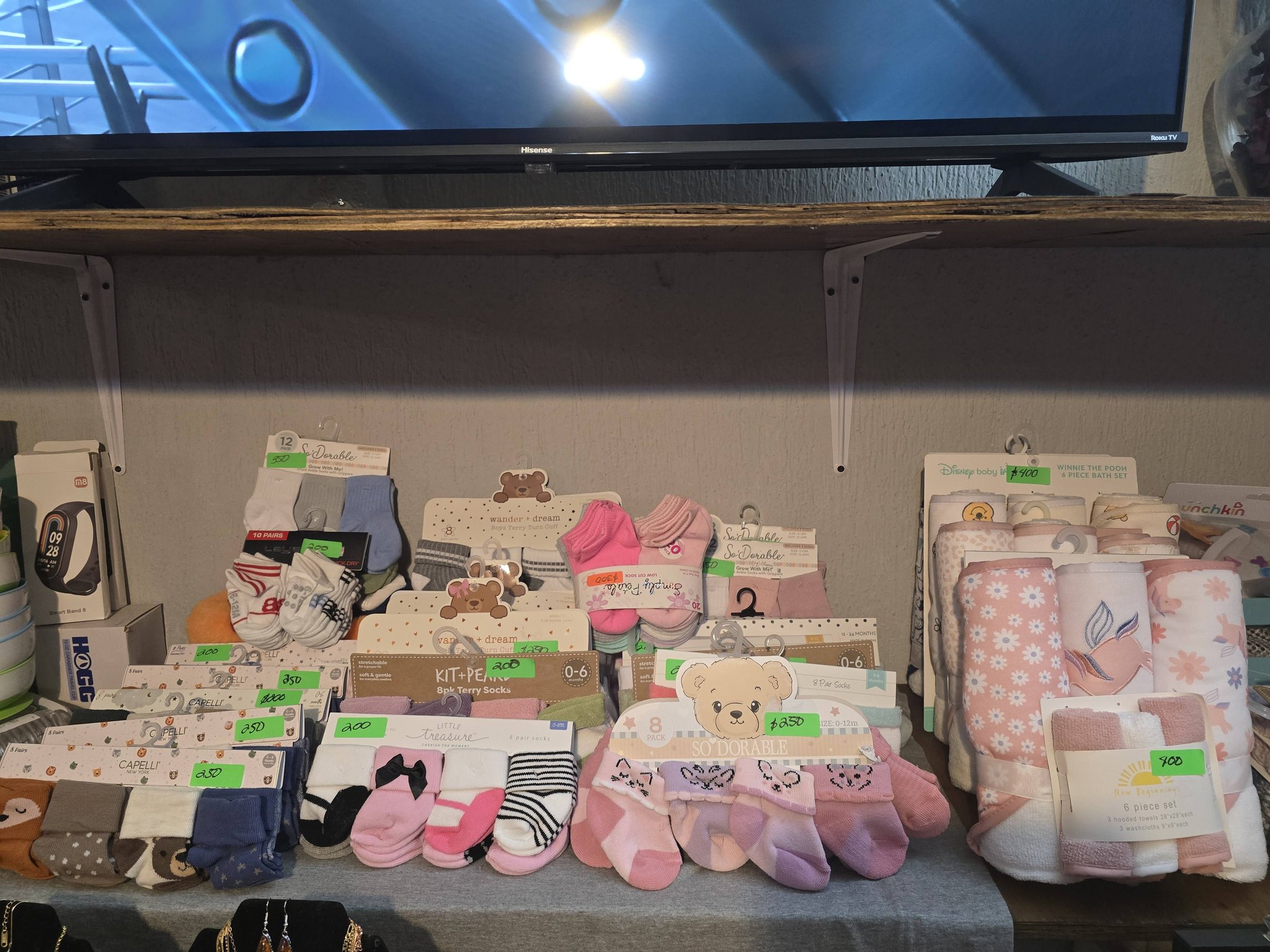 Bazar Todo Para Tu Hogar Facebook ad: Variedad de calcetines