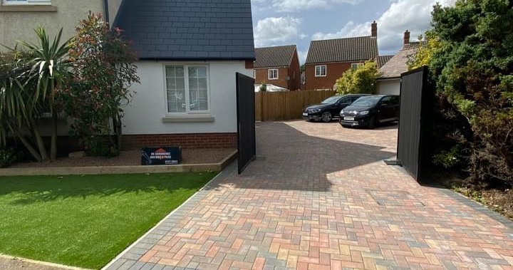 Dm Groundworks Driveways & Paving Ltd Facebook ad