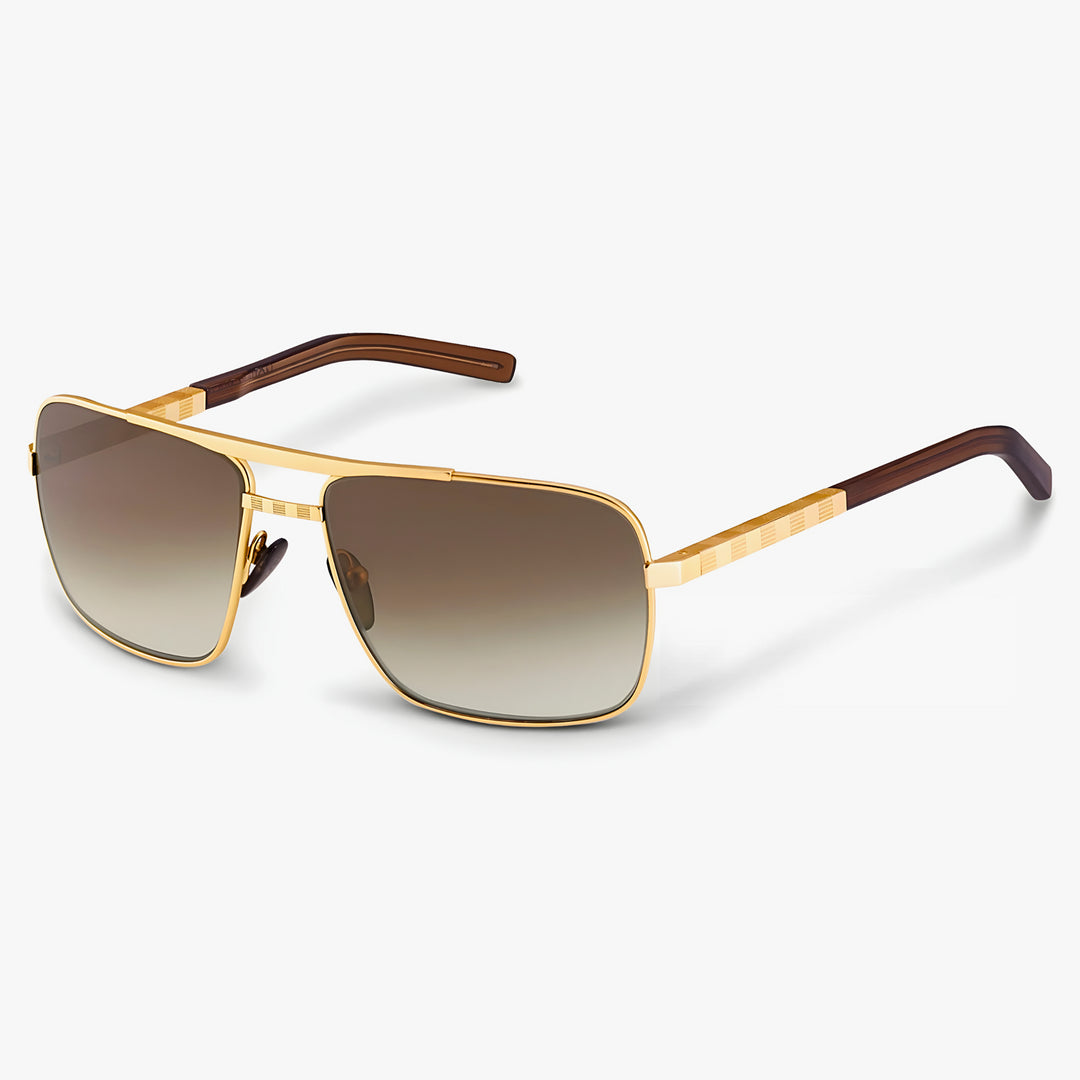 The Shade Hut Facebook ad: Premium Sunglasses - Unbeatable Prices.