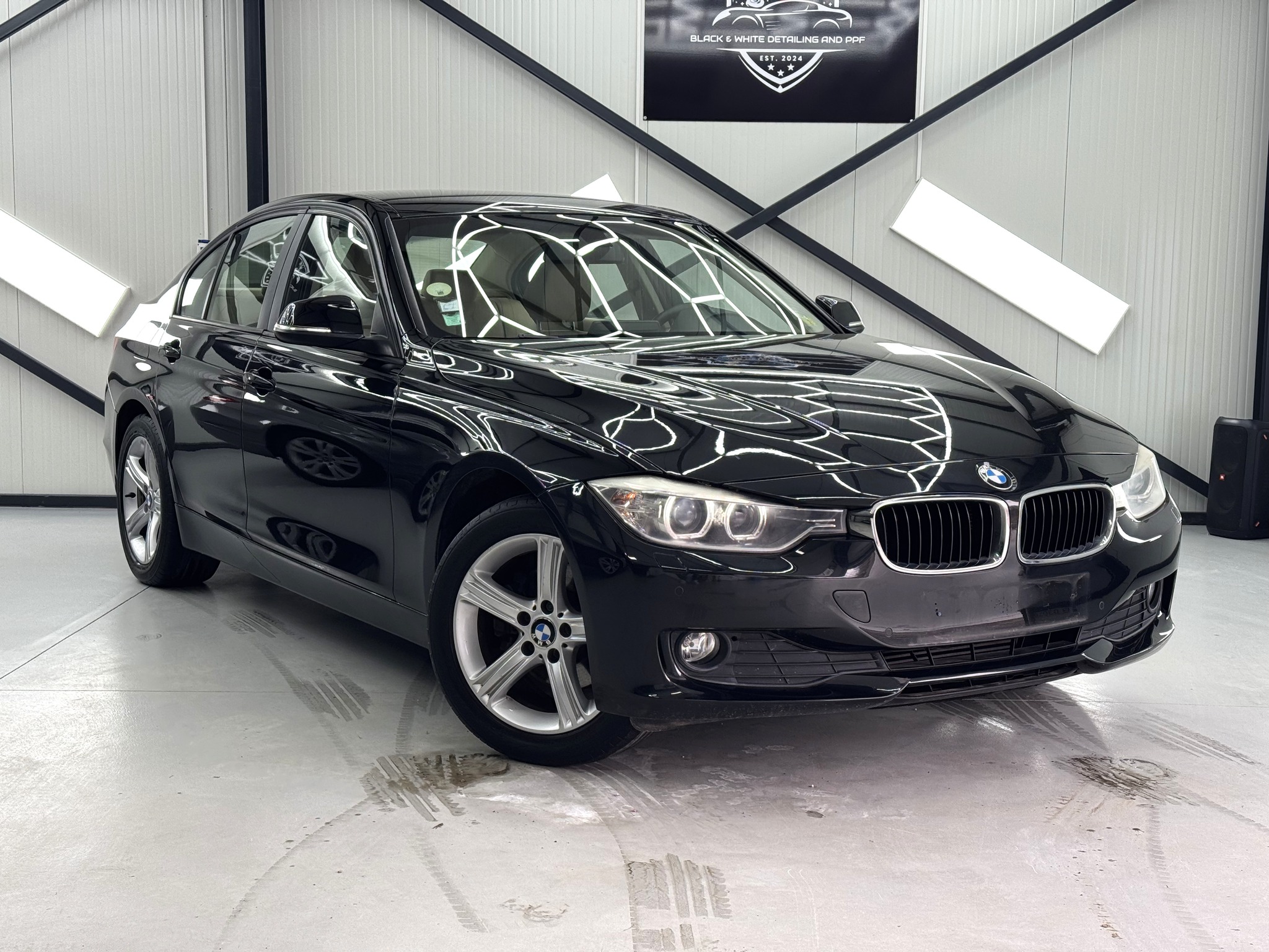 West Cars Auto - Rateautosh.ro Facebook ad