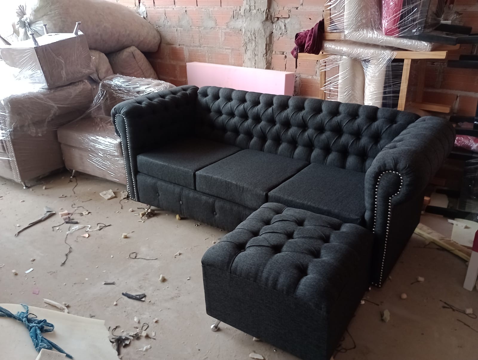 Muebles Catty Facebook ad from Apr 16, 2026