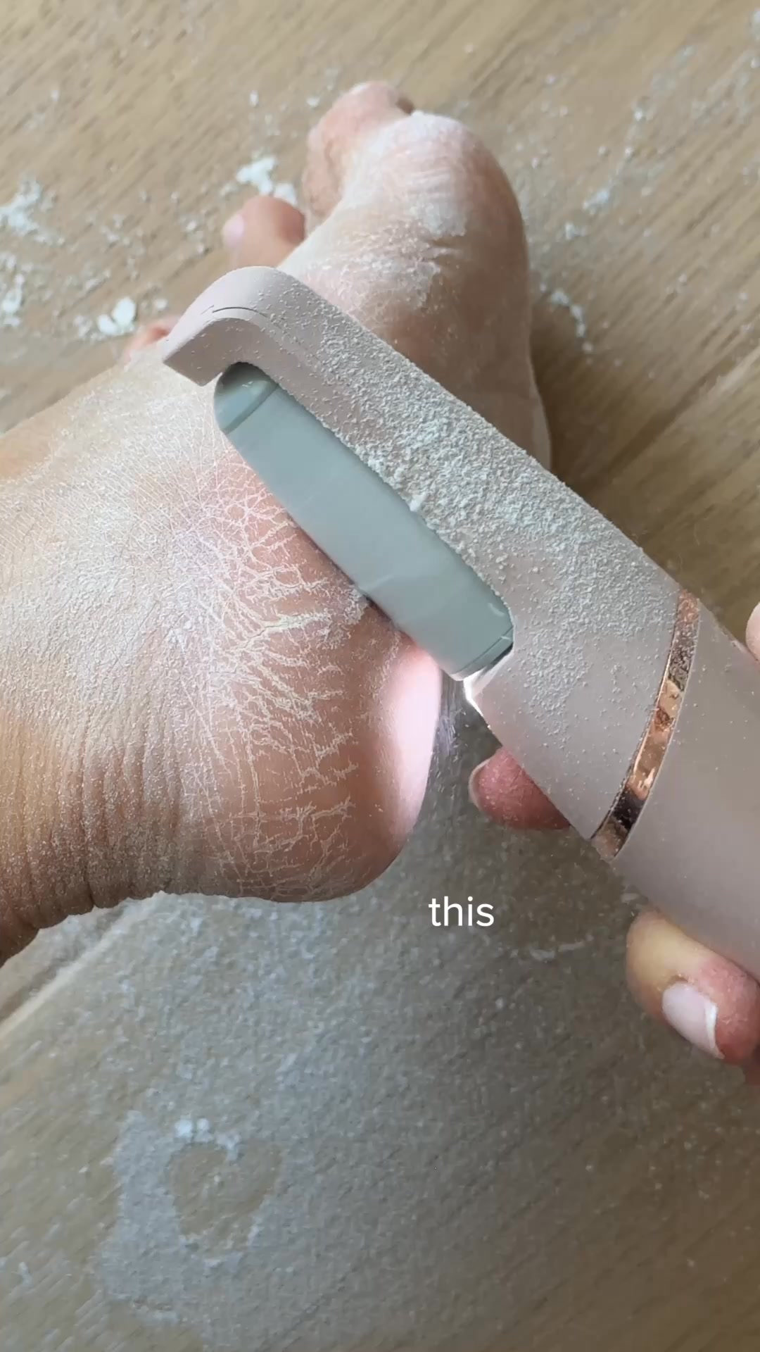 Nuvé Facebook ad: Smooth feet. In minutes. Guaranteed.