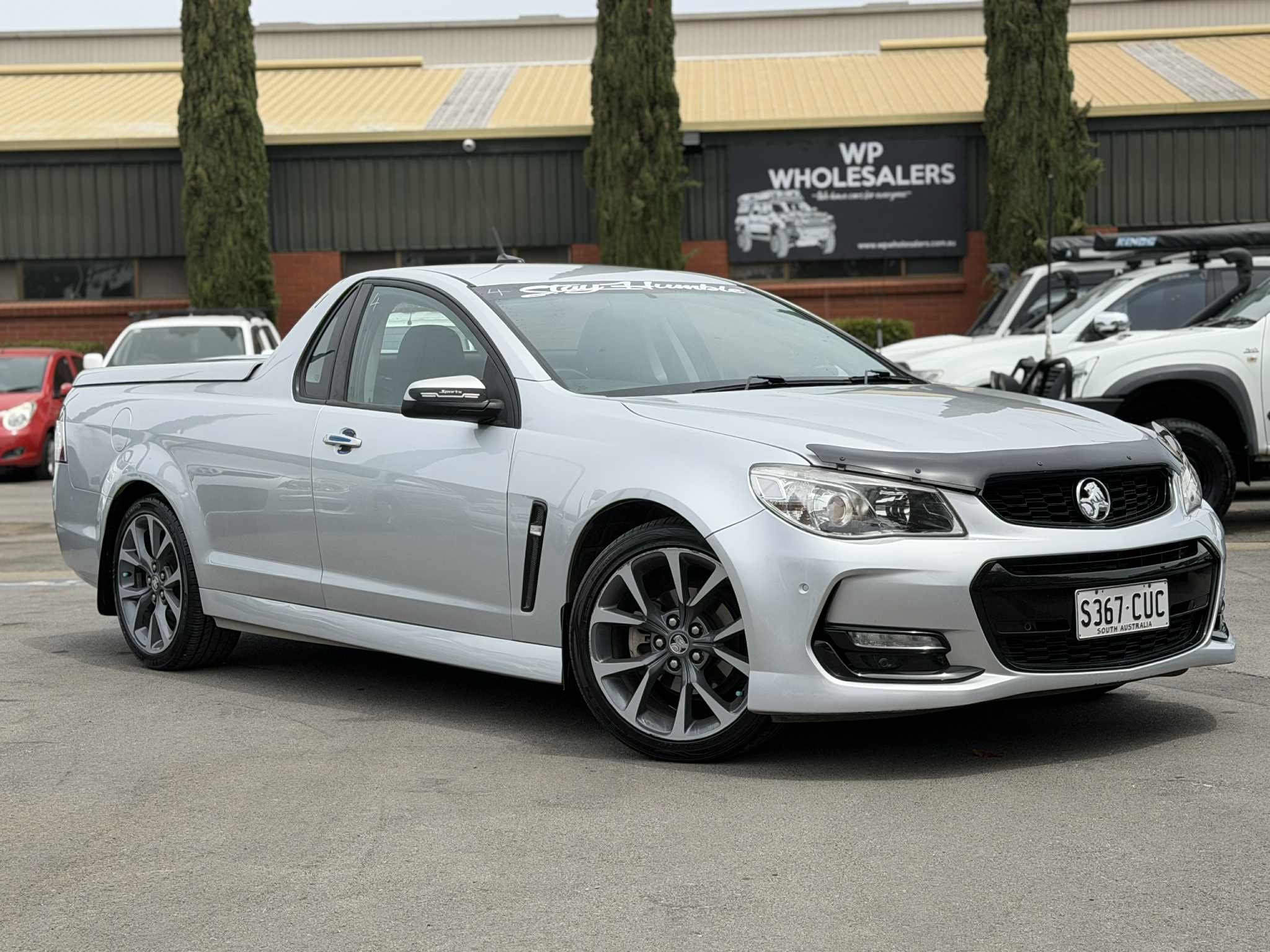 Warna Kalpana Perera Dewamullage Facebook ad: 2013 Holden Vf Commodore Sv6 Ute Automatic Low Kms