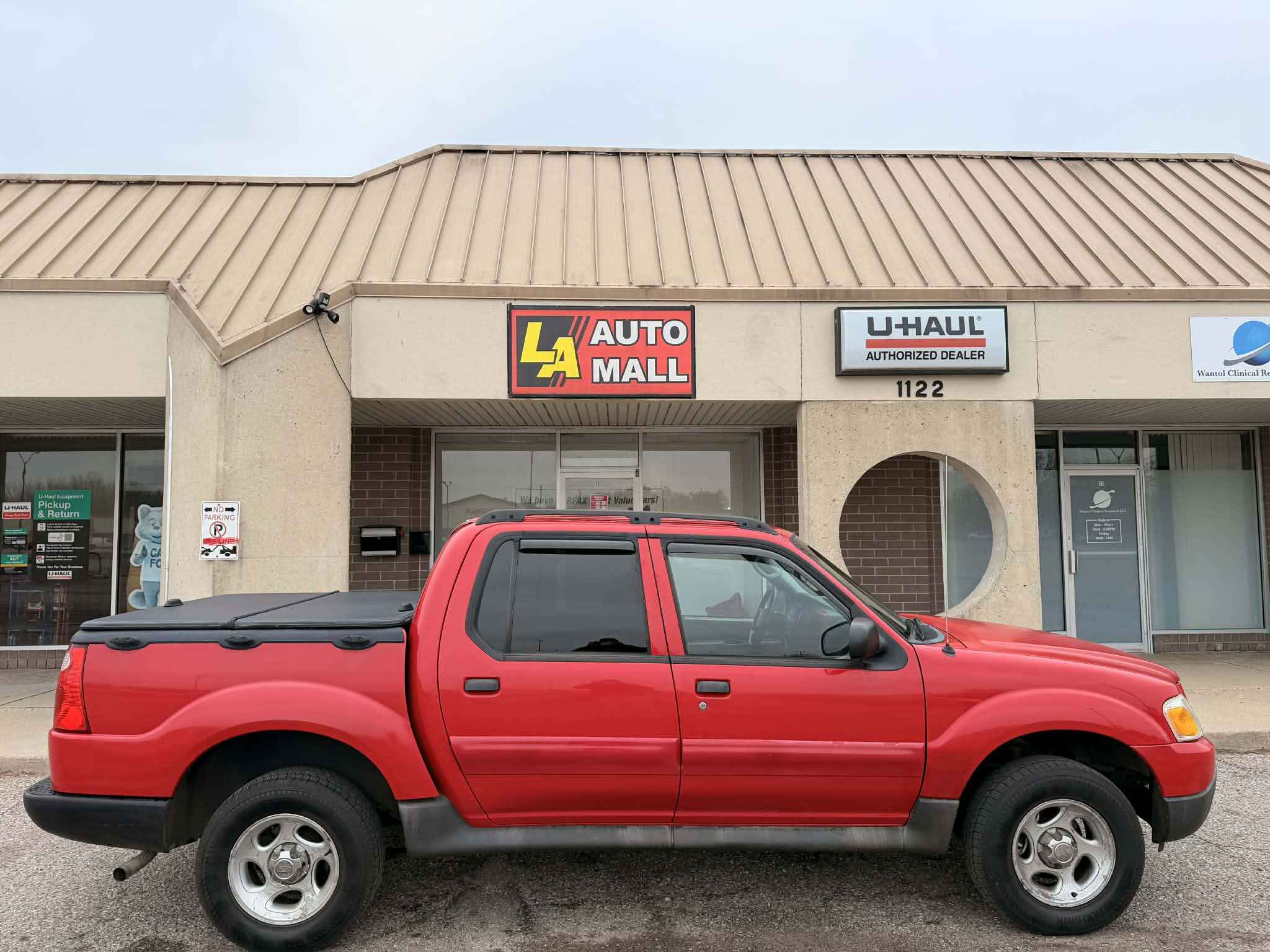 Antwran Denson Facebook ad: 2005 Ford Explorer Sport Trac · LS