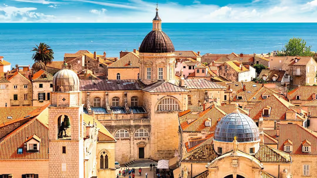 Ramsay World Travel Dundee Facebook ad: Dubrovnik Escape + Montenegro Day Tour
