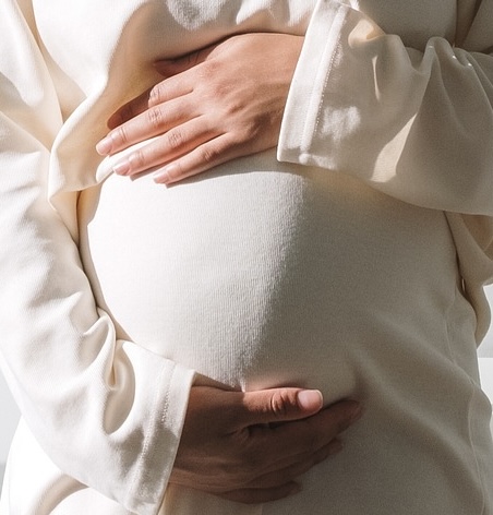 Roxanna Kopp Smith Facebook ad: Prenatal Yoga Teacher Training (50 Hours) | Walnut Creek…