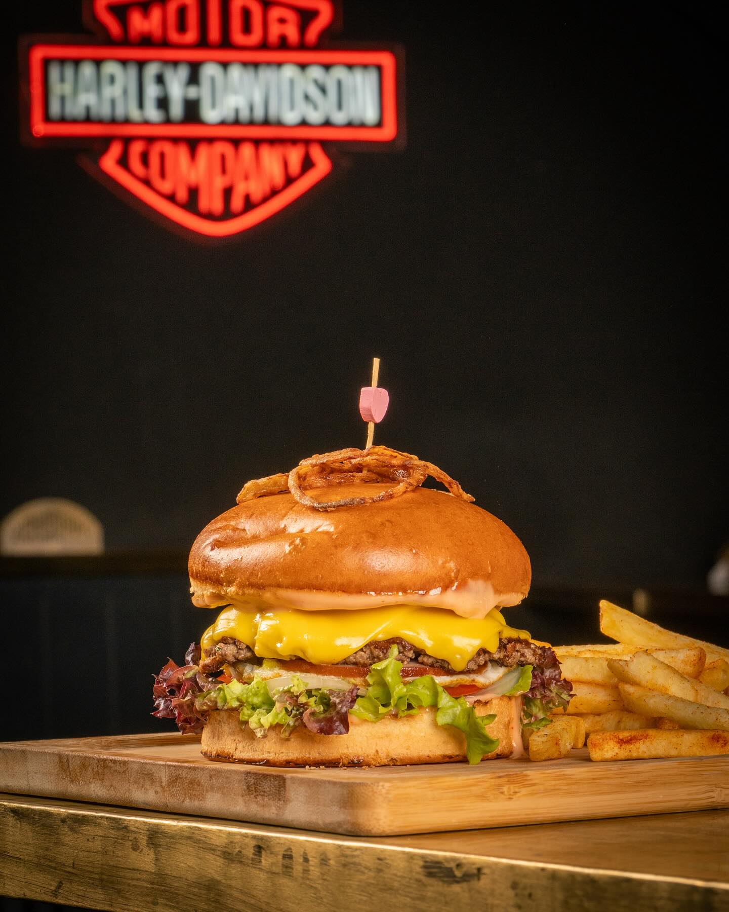 BRONX Marrakech Facebook ad: Layers of flavor, one epic bite.